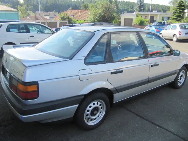 Volkswagen Passat Passat 2.0 GL 3