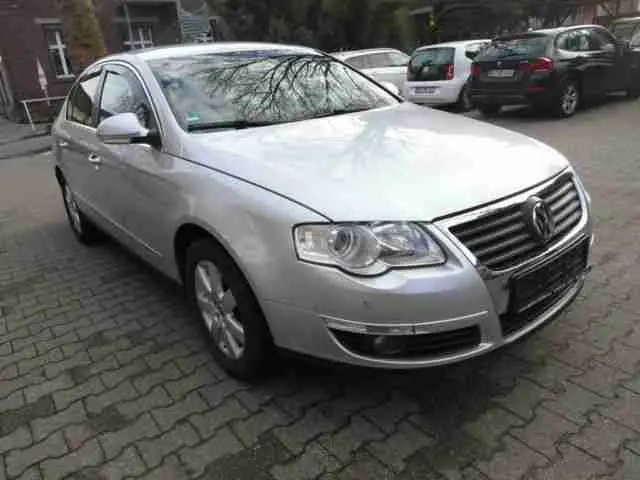 Volkswagen Passat Passat 2.0 TDI DPF Comfortline DSG 4