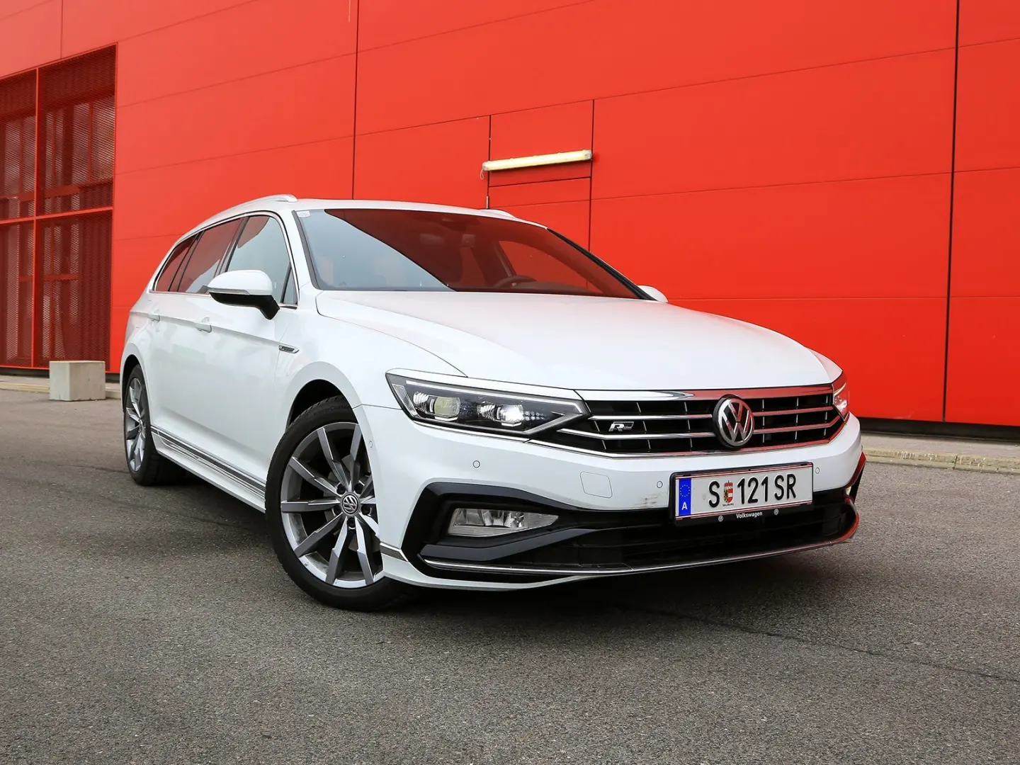 Volkswagen Passat Passat 1.6 TDI BMT Elegance DSG 1
