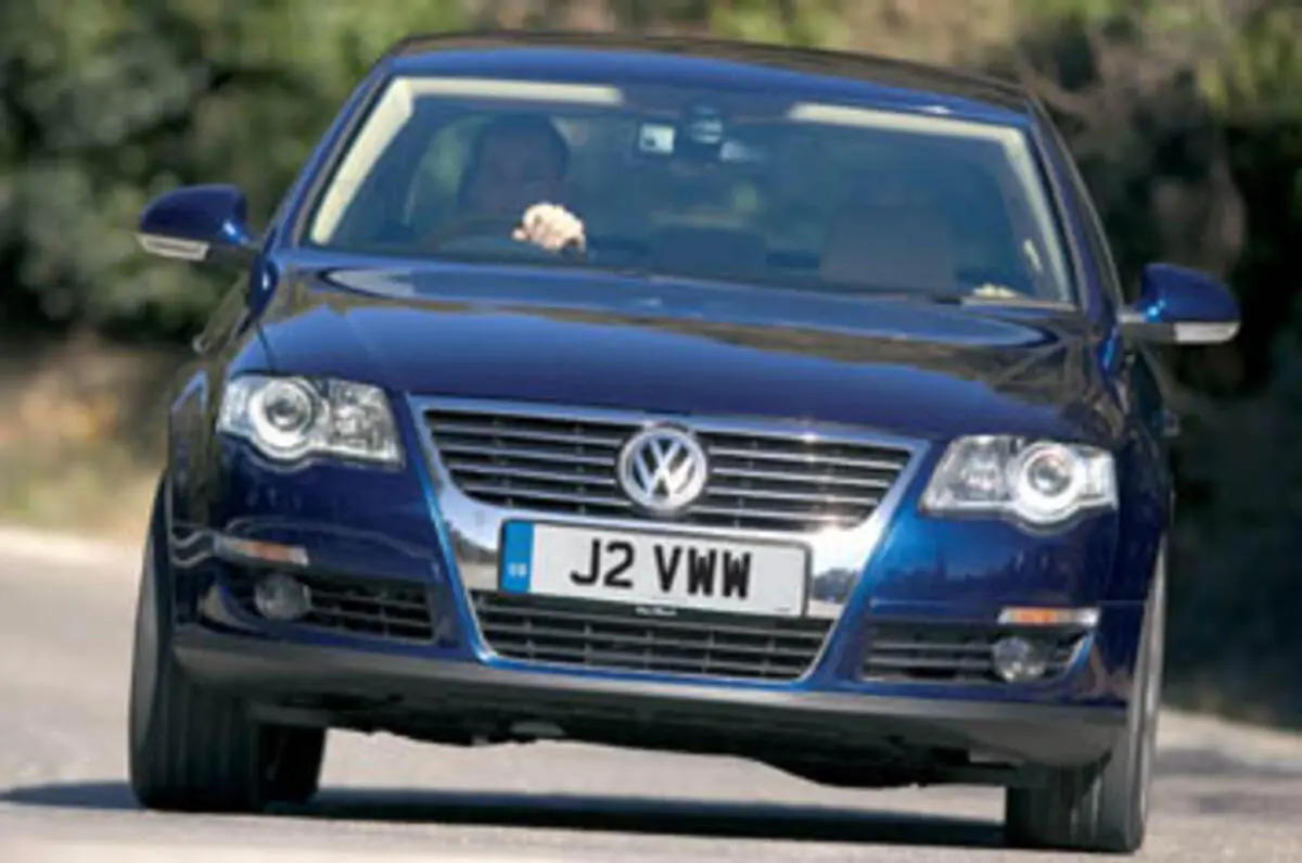 Volkswagen Passat Passat 2.0 TFSI Comfortline 5
