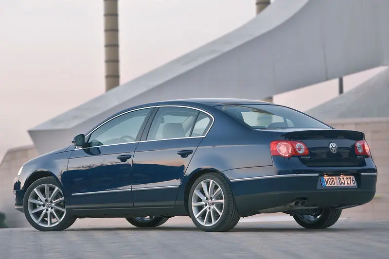 Volkswagen Passat Passat 2.0 TDI DPF Sportline 1
