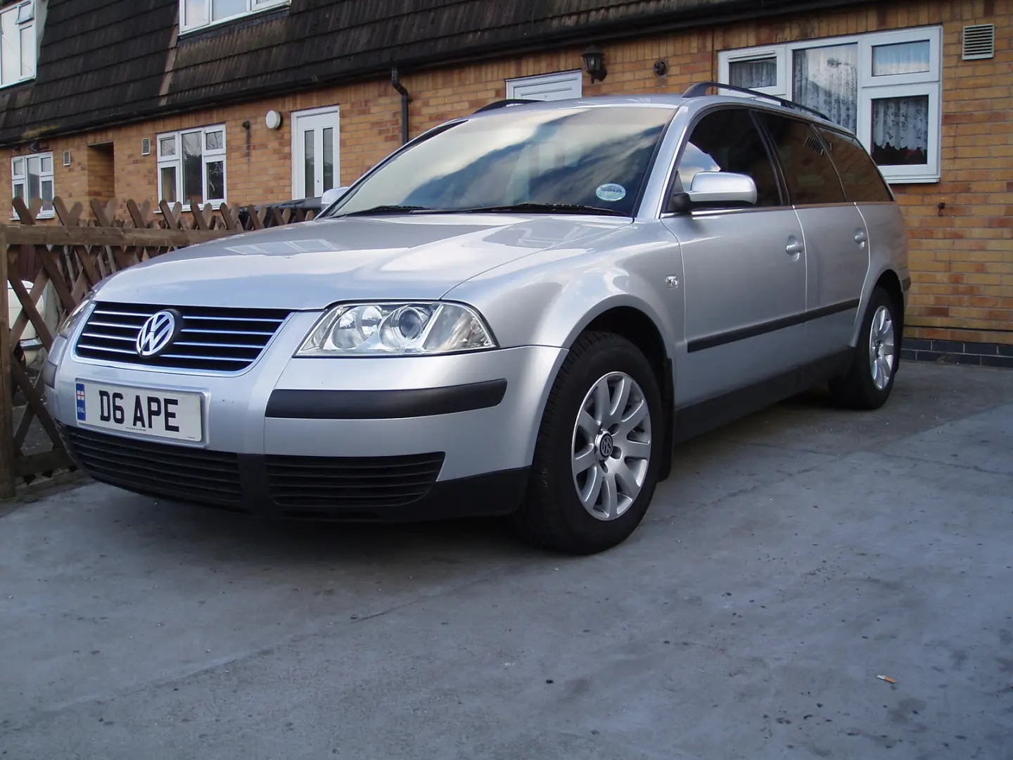 Volkswagen Passat Passat 2.3 V5 4Motion Highline 7