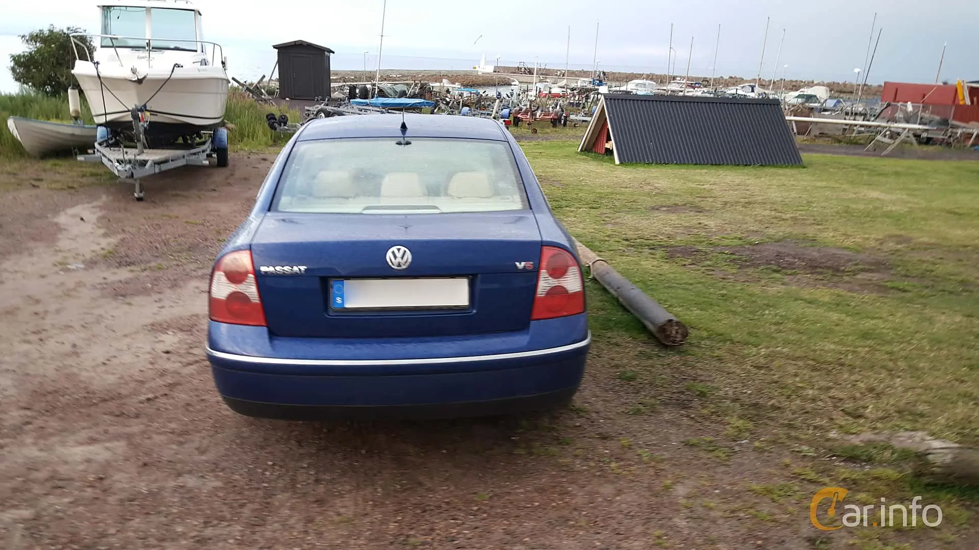 Volkswagen Passat Passat 2.3 V5 Comfortline Tiptronic 4