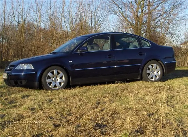 Volkswagen Passat Passat 2.3 V5 Highline 3