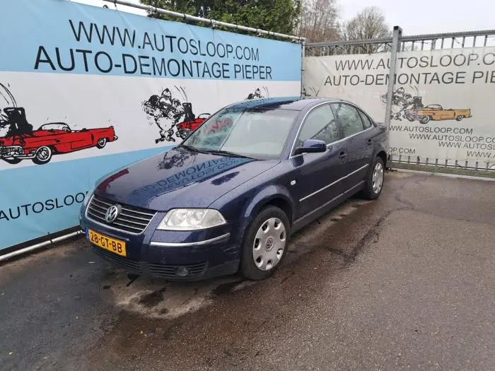 Volkswagen Passat Passat 2.3 V5 4Motion Highline 4