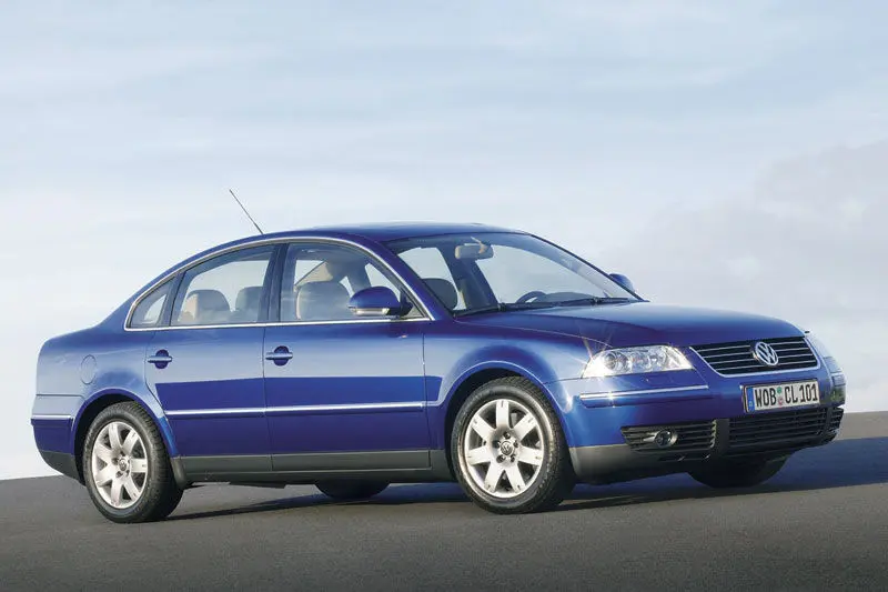 Volkswagen Passat Passat 2.3 V5 Highline Tiptronic 1