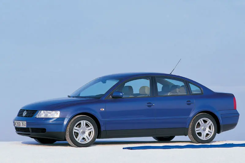 Volkswagen Passat Passat 2.3 VR5 Highline 1