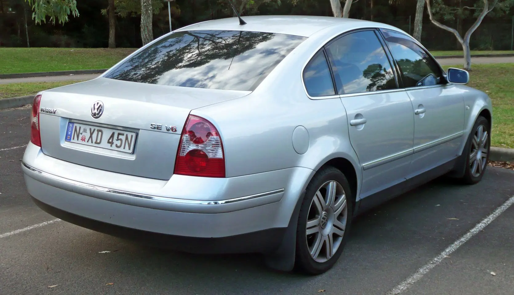 Volkswagen Passat Passat 1.9 TDI Highline Tiptronic 4