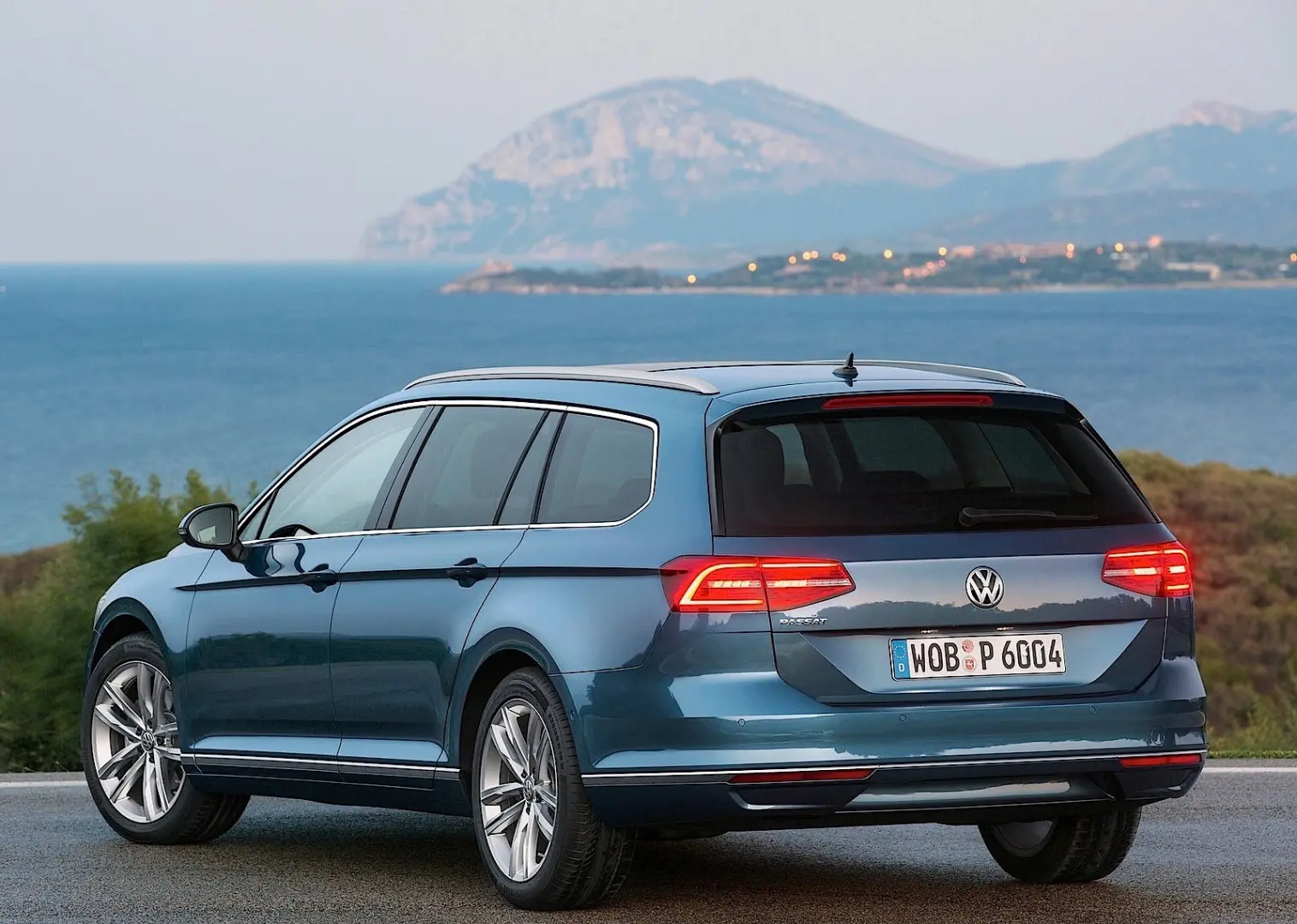 Volkswagen Passat Variant Passat Variant 1.6 TDI BMT Highline 4
