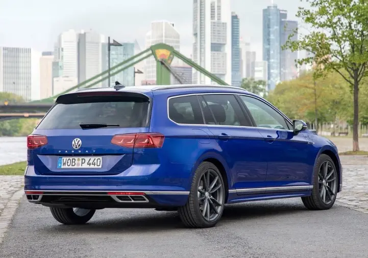 Volkswagen Passat Variant Passat Variant 1.5 TSI ACT Elegance DSG 2