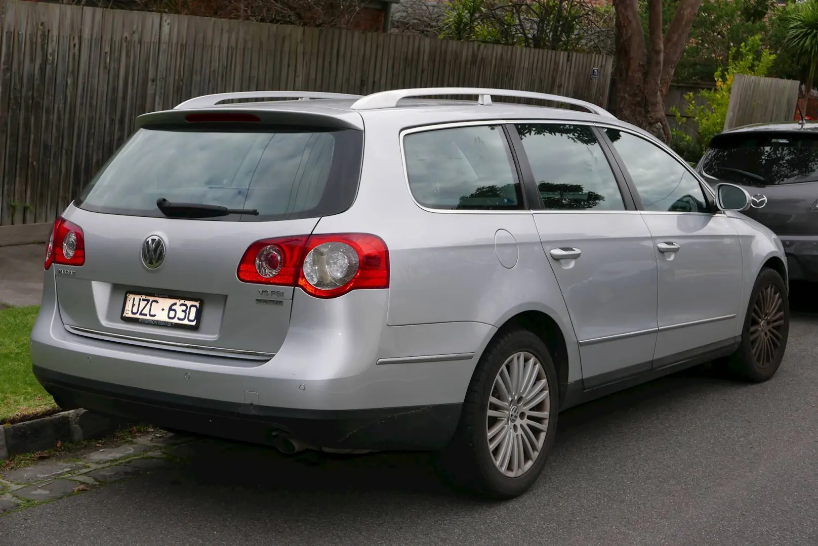 Volkswagen Passat Variant Passat Variant 1.6 FSI Exclusive 0