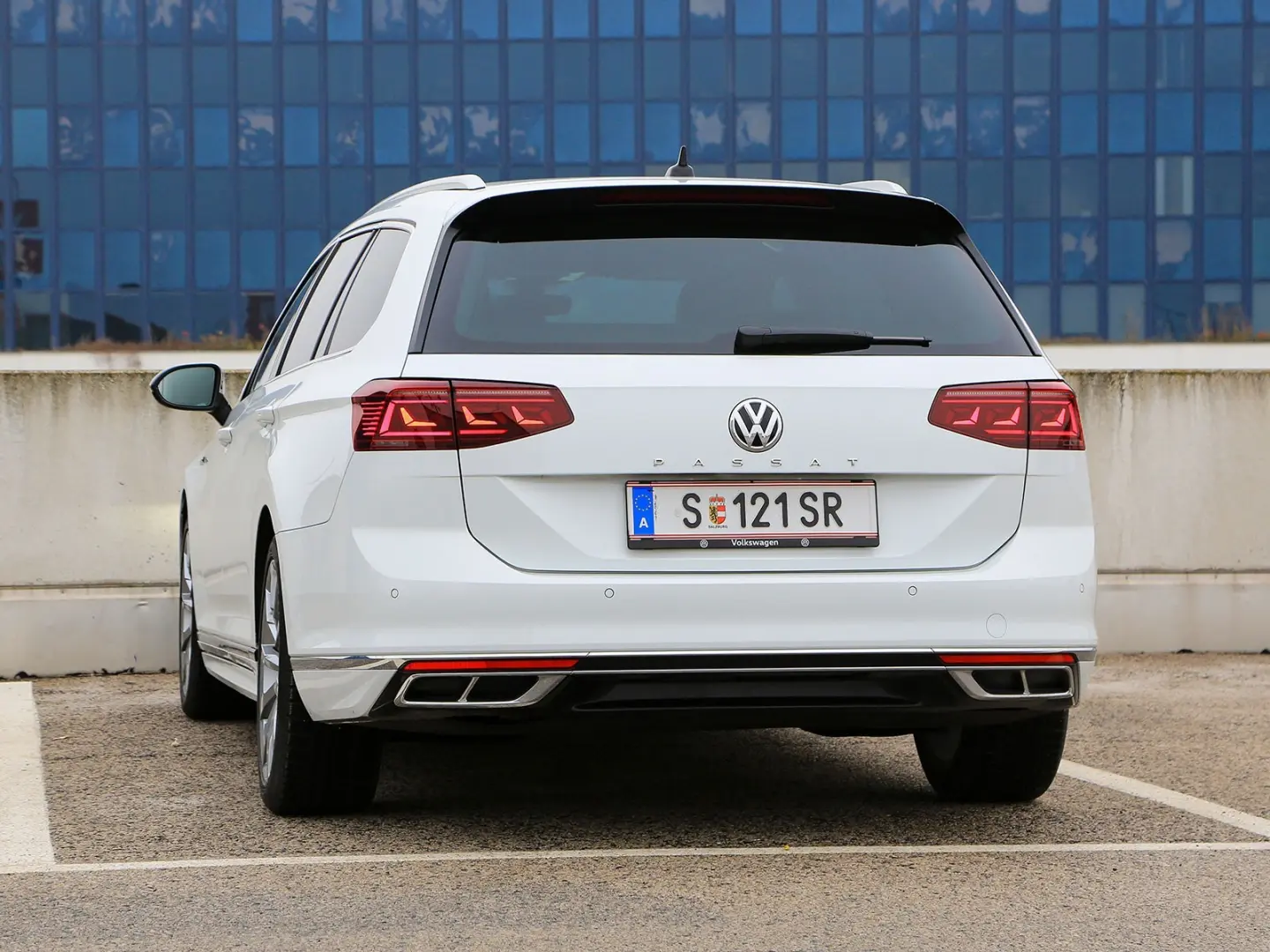 Volkswagen Passat Variant Passat Variant 1.6 TDI BMT Elegance DSG 5