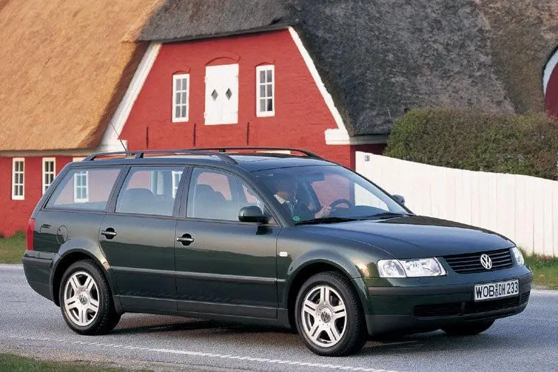 Volkswagen Passat Passat 1.8 5V Trendline Leder 0