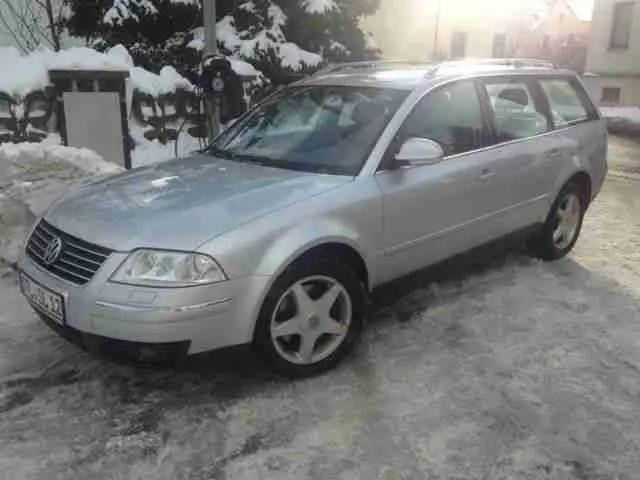 Volkswagen Passat Passat 2.8 V6 4Motion Tiptronic 2