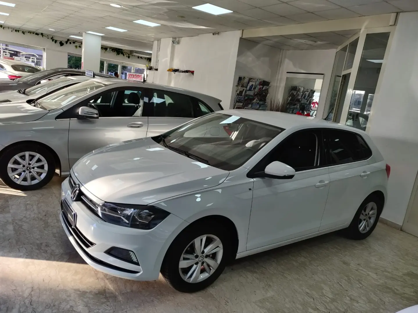 Volkswagen Polo Polo 1.0 Comfortline 1