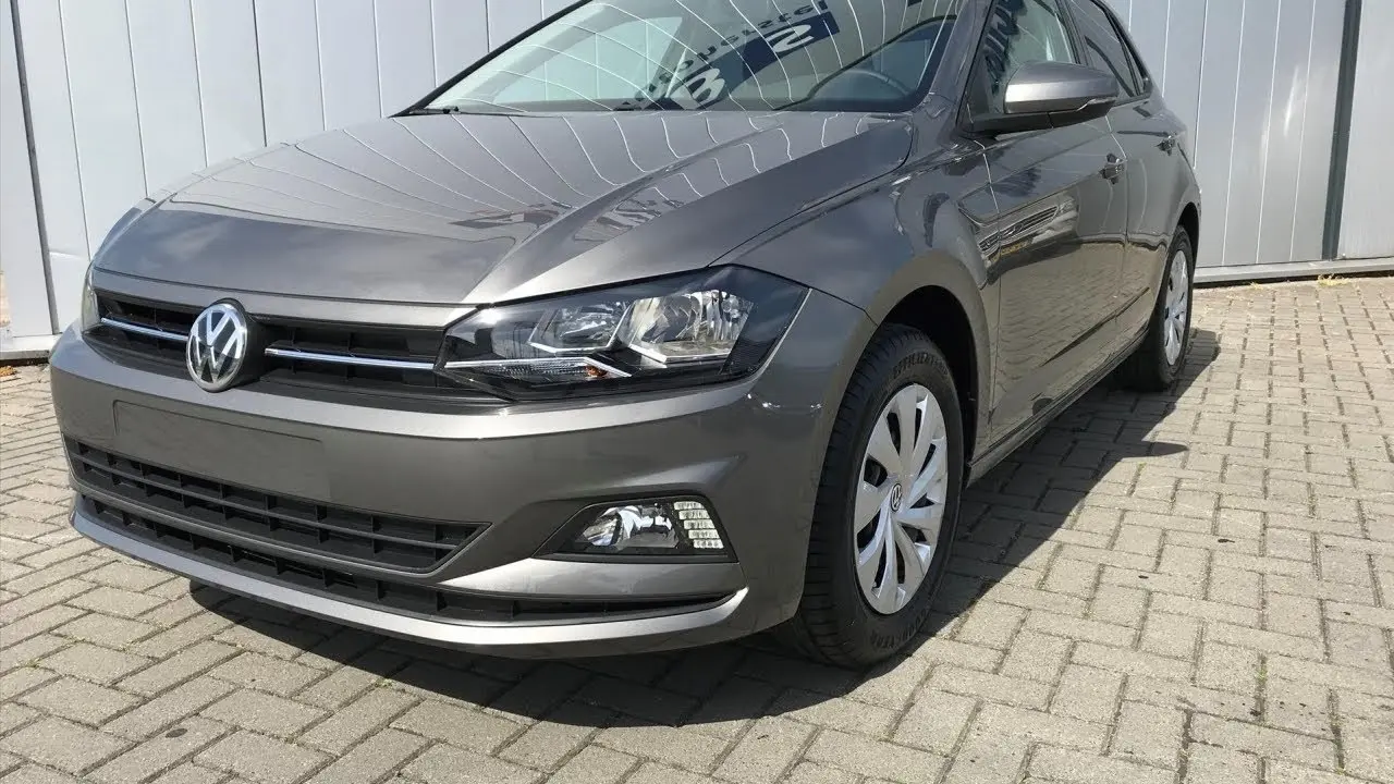 Volkswagen Polo Polo 1.0 Comfortline 7