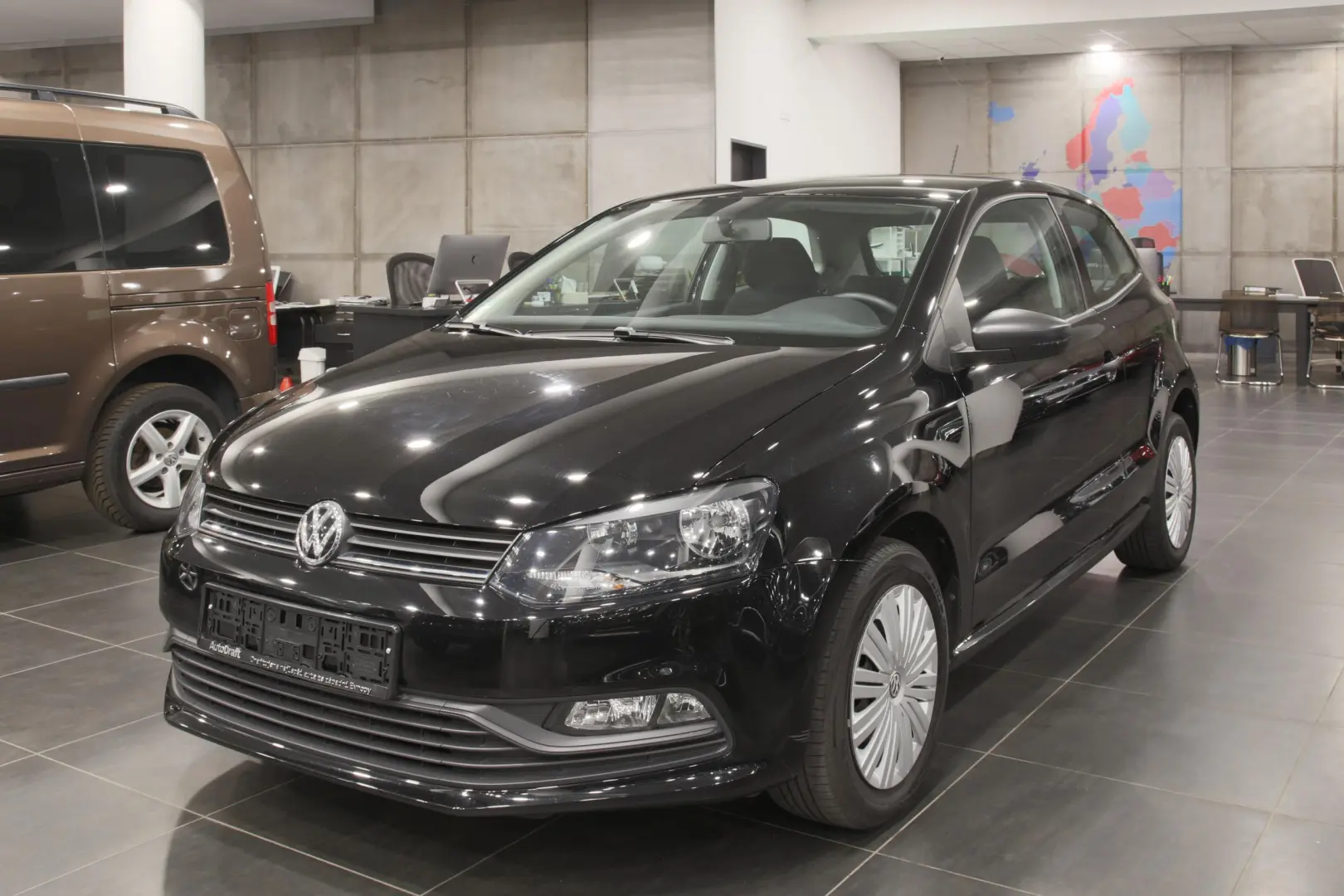 Volkswagen Polo Polo 1.0 Trendline 6