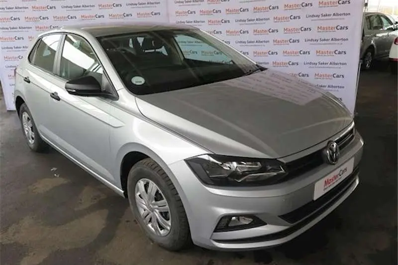 Volkswagen Polo Polo 1.0 Trendline 4