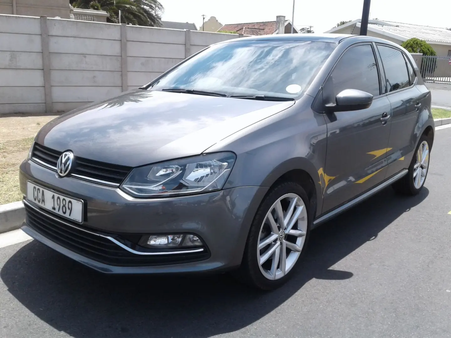 Volkswagen Polo Polo 1.2 TSI BMT Lounge 5