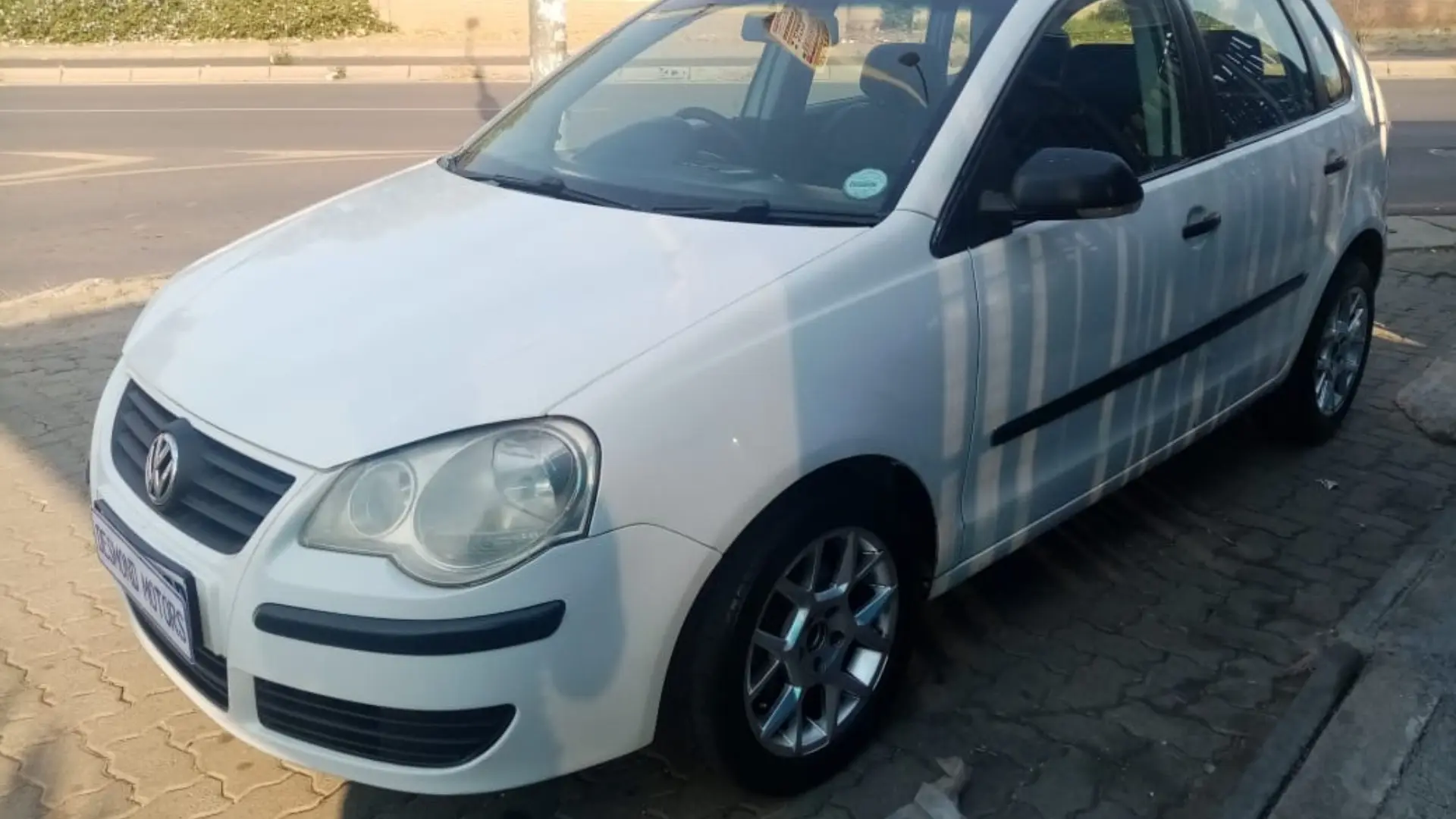 Volkswagen Polo Polo 1.4 Comfortline 5