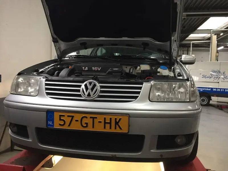 Volkswagen Polo Polo 1.4 16V Highline 5