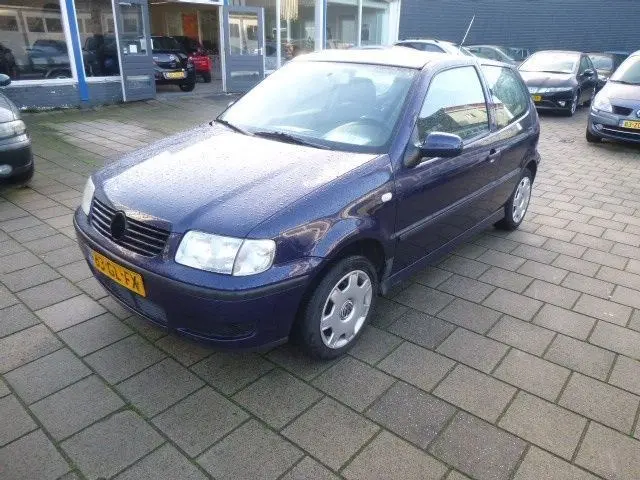 Volkswagen Polo Polo 1.4 16V Trendline 1
