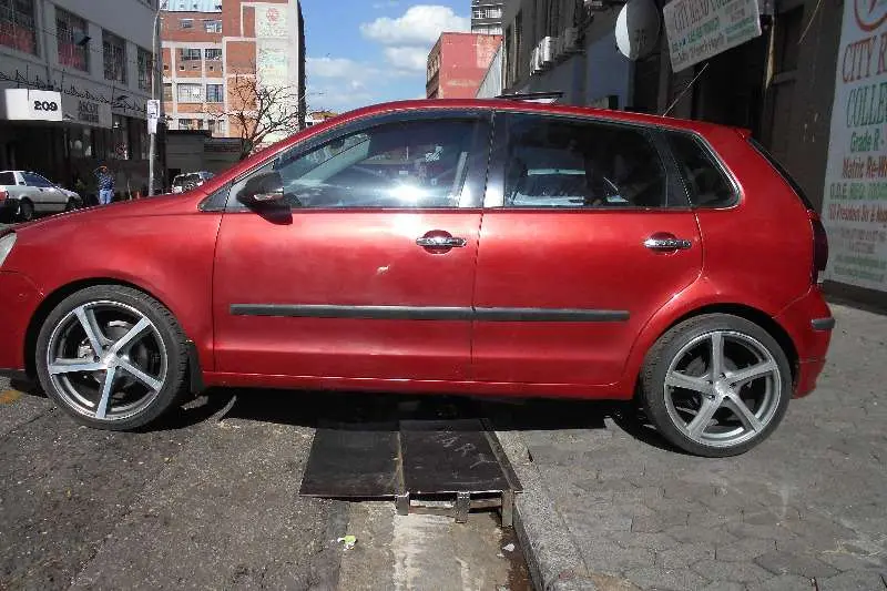 Volkswagen Polo Polo 1.4 Comfortline 2
