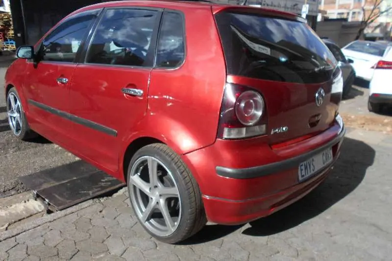 Volkswagen Polo Polo 1.4 Comfortline 2