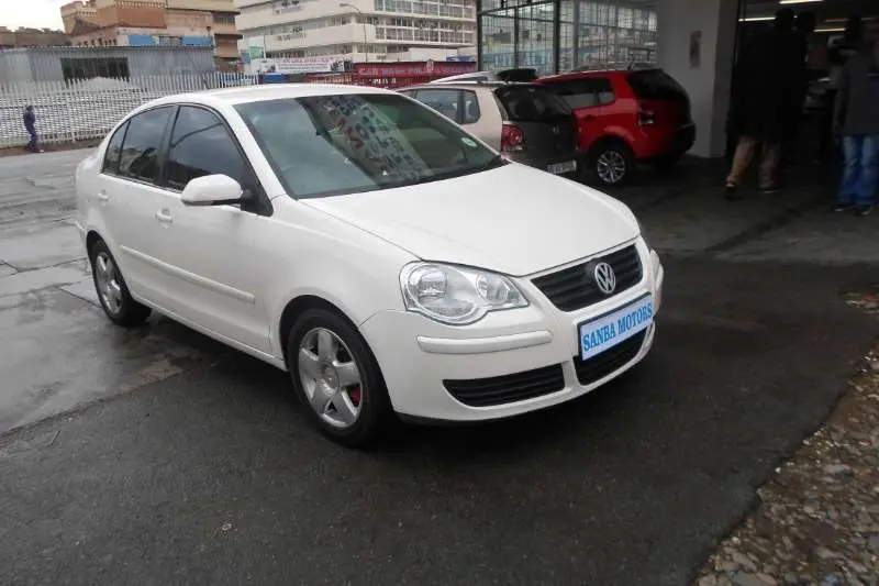 Volkswagen Polo Polo 1.4 Comfortline 5