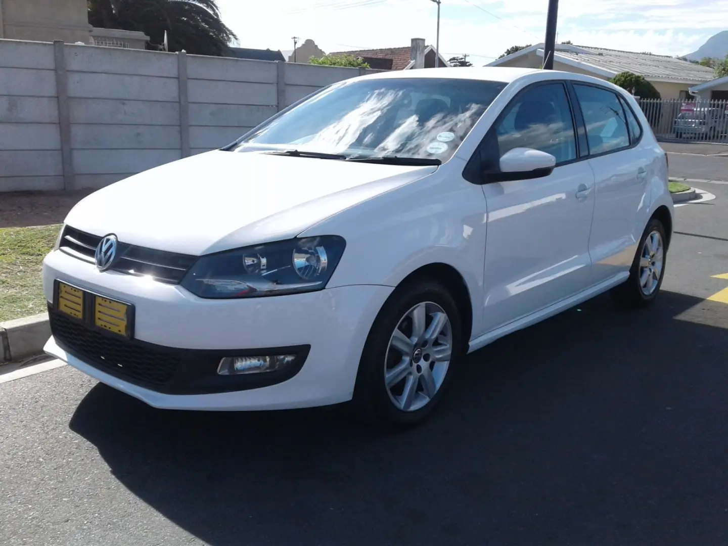 Volkswagen Polo Polo 1.4 Comfortline DSG 6