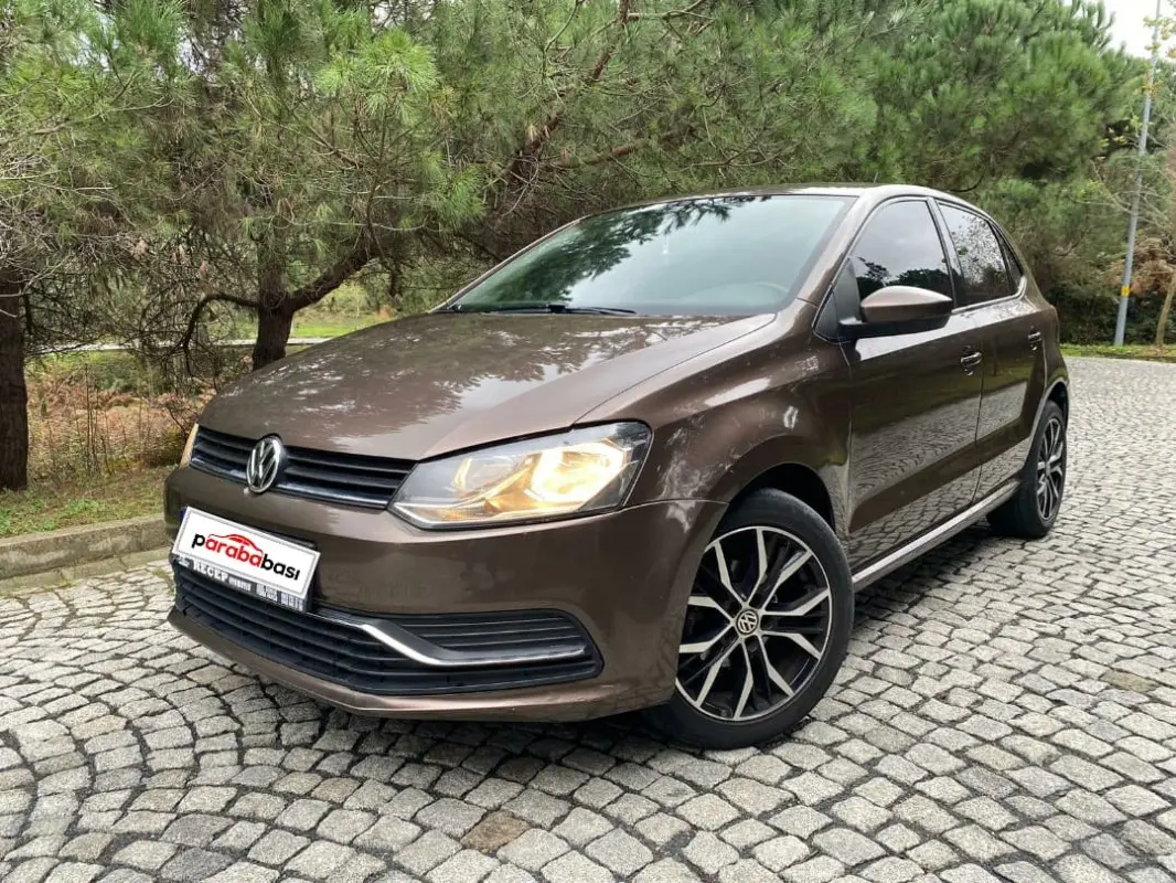 Volkswagen Polo Polo 1.4 Comfortline DSG 4