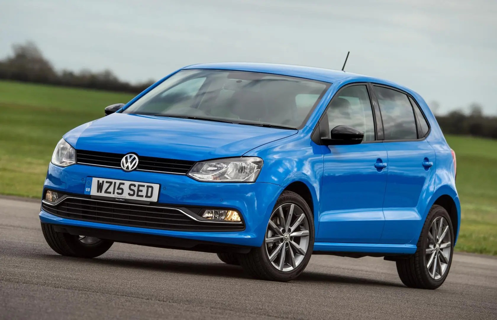 Volkswagen Polo Polo 1.4 Fan Edition 2