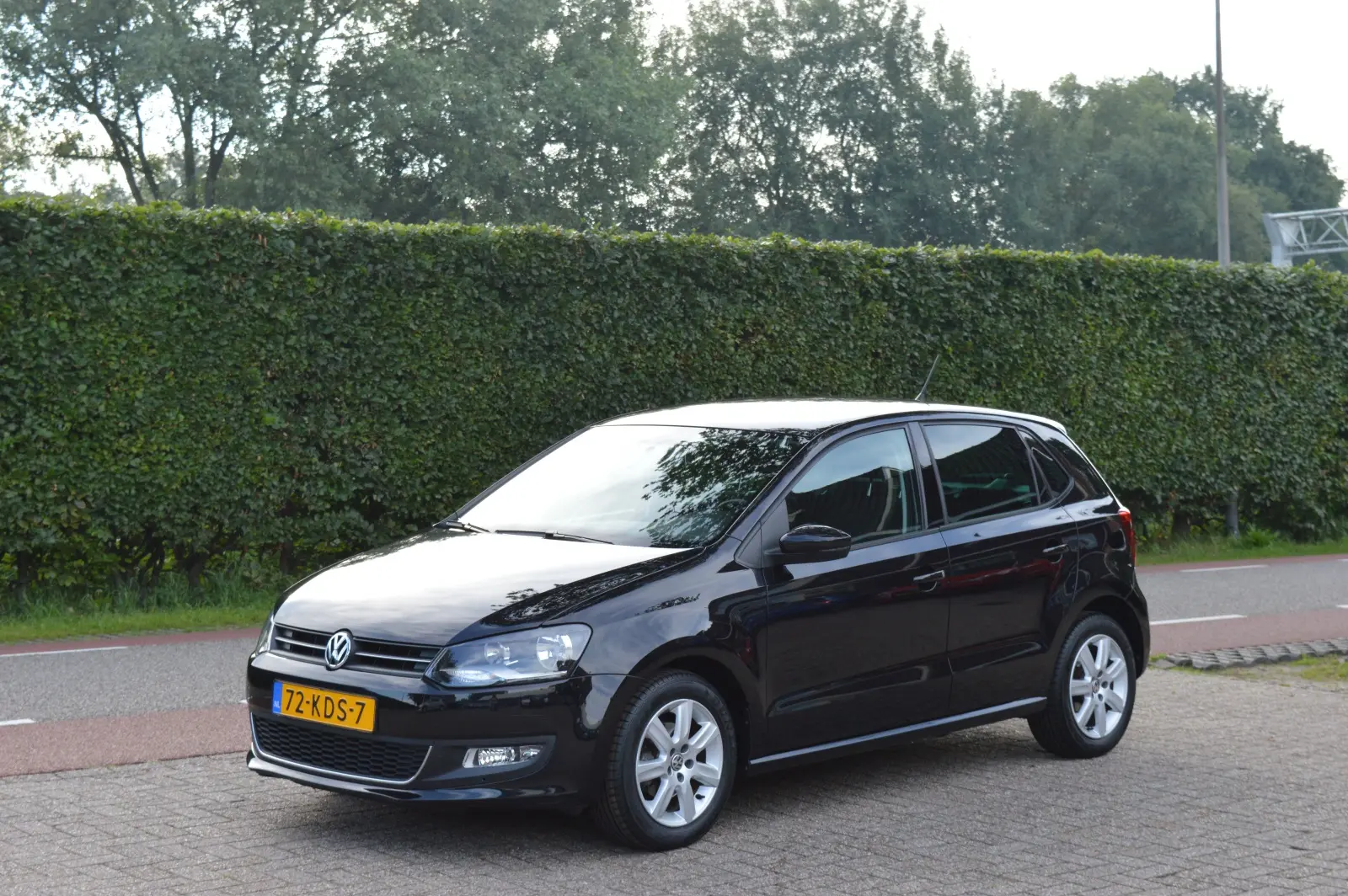 Volkswagen Polo Polo 1.4 Highline 3