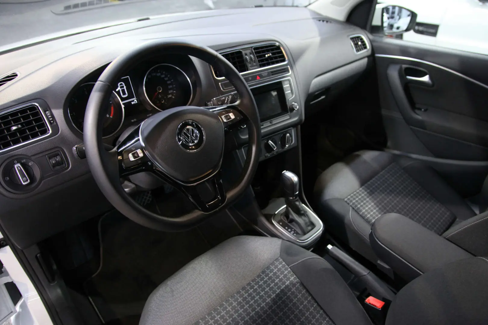 Volkswagen Polo Polo 1.4 TDI Comfortline 6