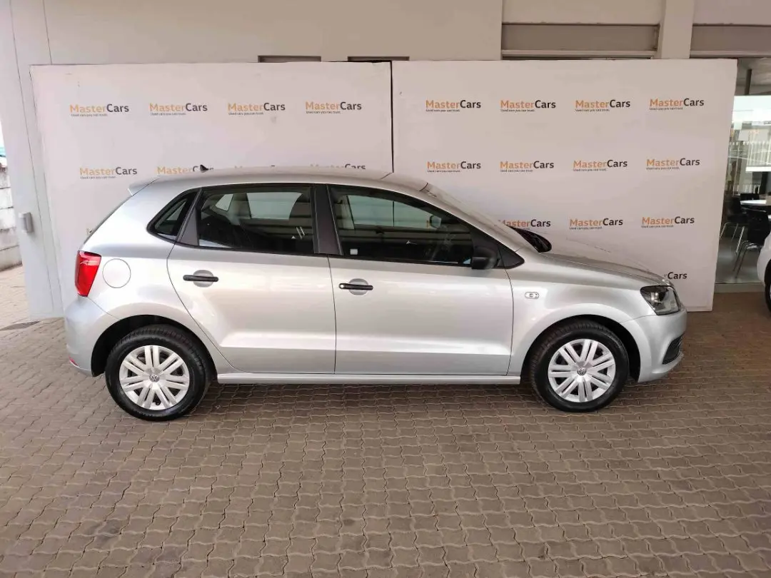 Volkswagen Polo Polo 1.6 16V Comfortline Tiptronic 1