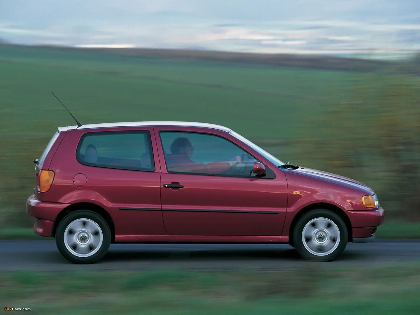 Volkswagen Polo Polo 1.6 7