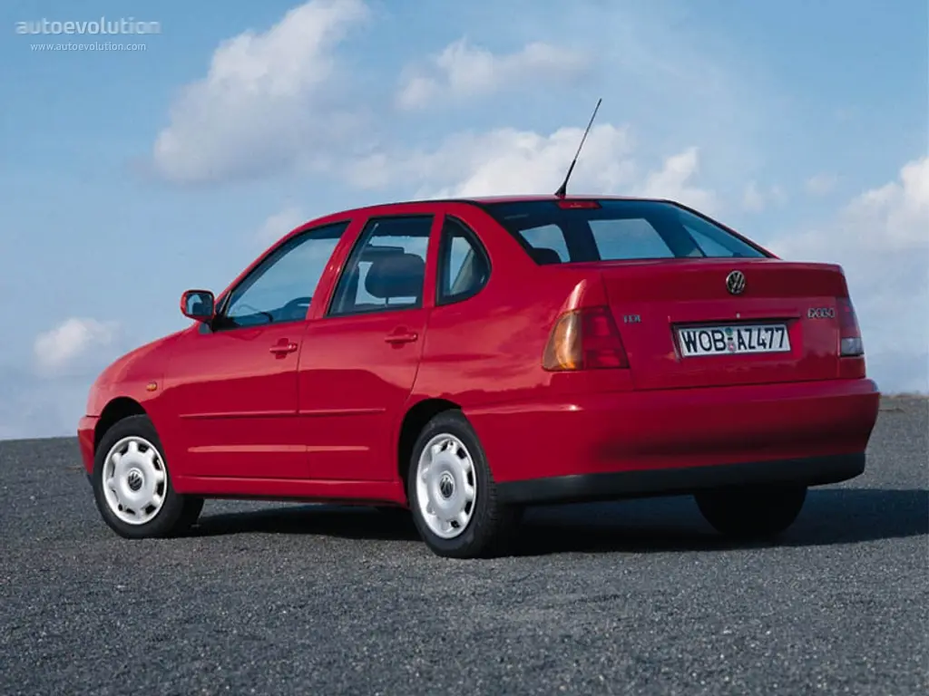 Volkswagen Polo Polo Classic 1.6 Basic 4
