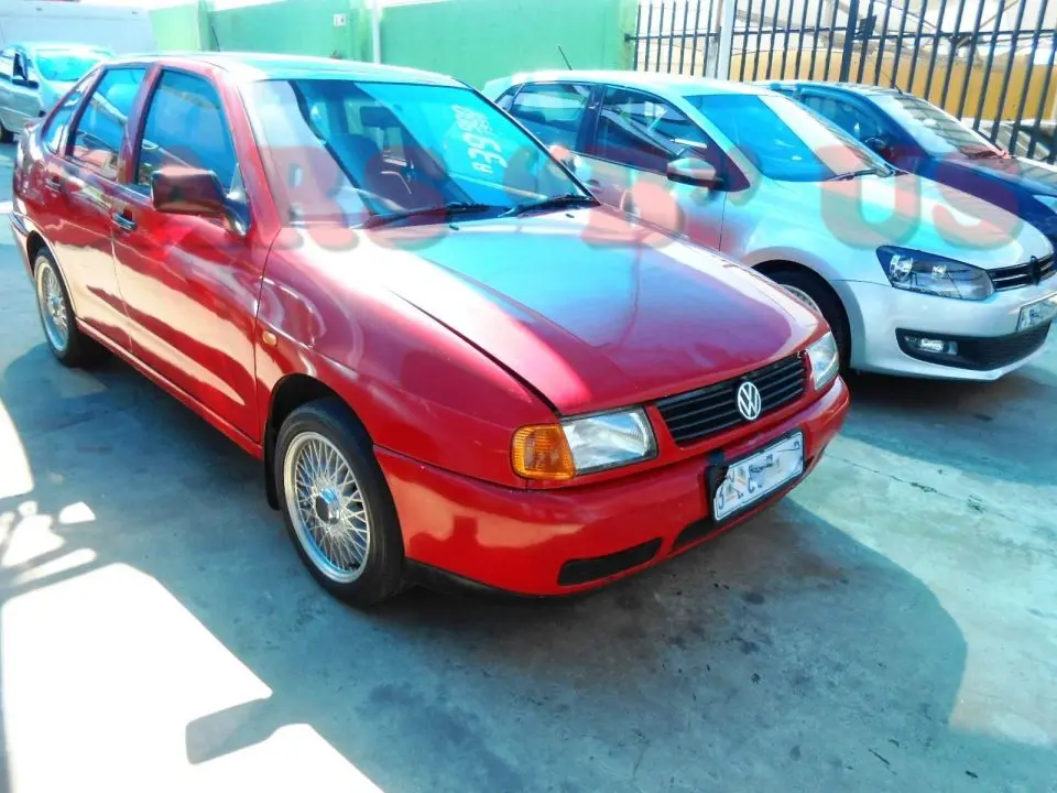 Volkswagen Polo Polo Classic 1.6 Basic 5