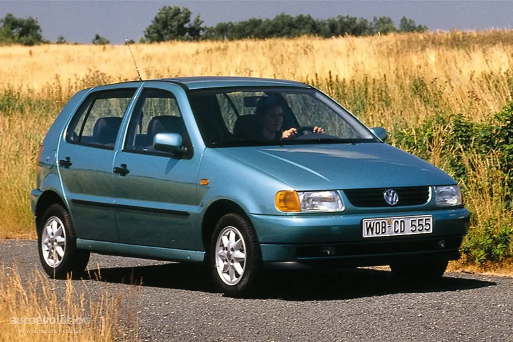 Volkswagen Polo Polo 1.4 Highline 4