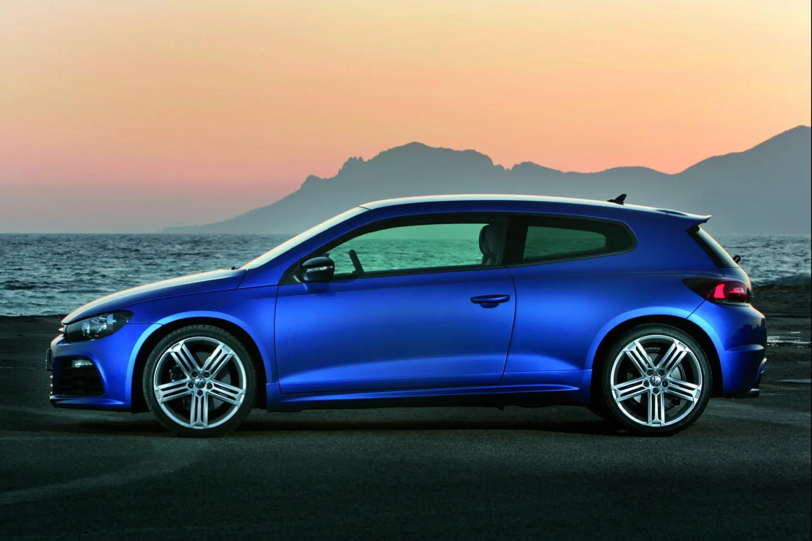 Volkswagen Scirocco Scirocco R 2.0 TSI DSG 4