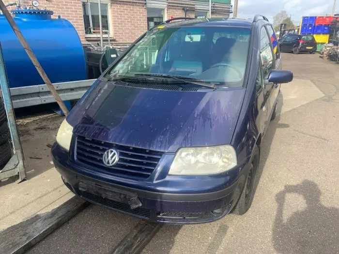 Volkswagen Sharan Sharan 1.9 TDI 4