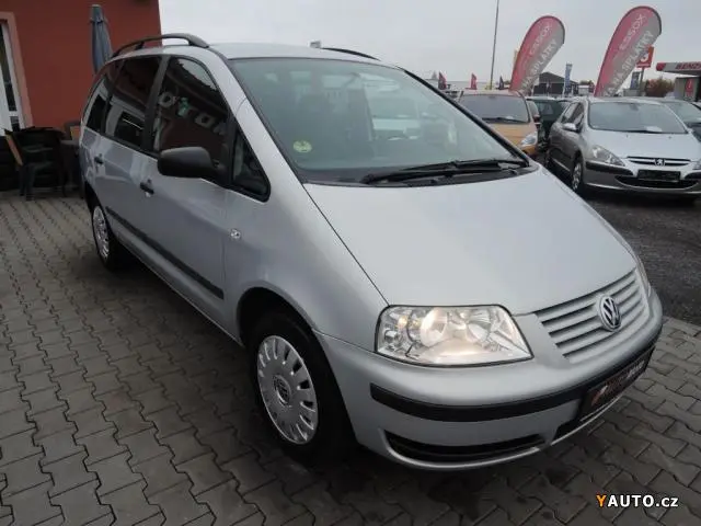 Volkswagen Sharan Sharan 1.9 TDI Comfortline 4