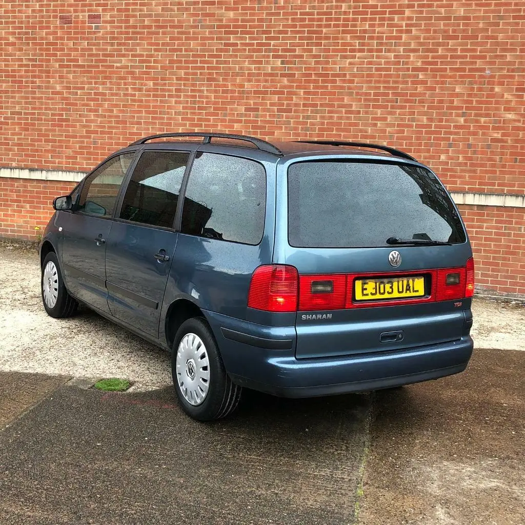Volkswagen Sharan Sharan 1.9 TDI Comfortline 2