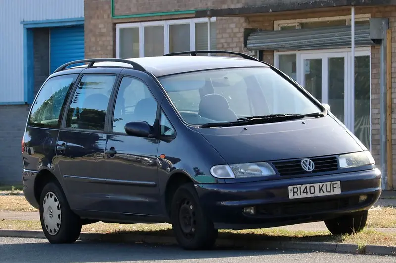 Volkswagen Sharan Sharan 2.0 Basic 5