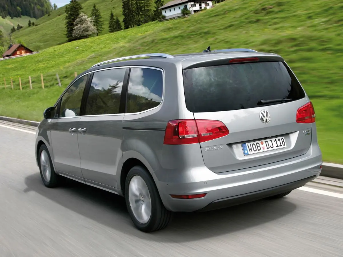 Volkswagen Sharan Sharan 2.0 TDI Basic DSG 7