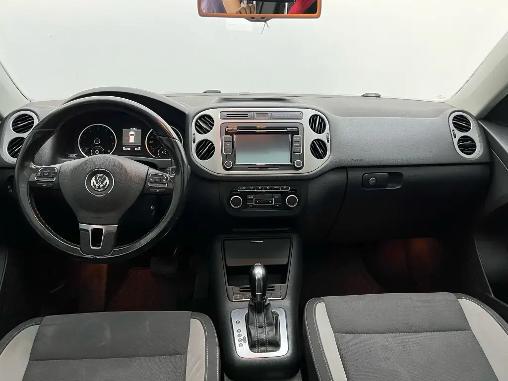 Volkswagen Tiguan Tiguan 1.4 TSI BMT Chrome Edition DSG 0