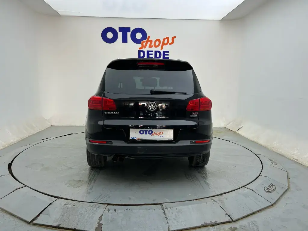 Volkswagen Tiguan Tiguan 1.4 TSI BMT Chrome Edition DSG 2