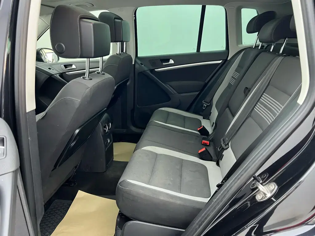 Volkswagen Tiguan Tiguan 1.4 TSI BMT Chrome Edition DSG 4