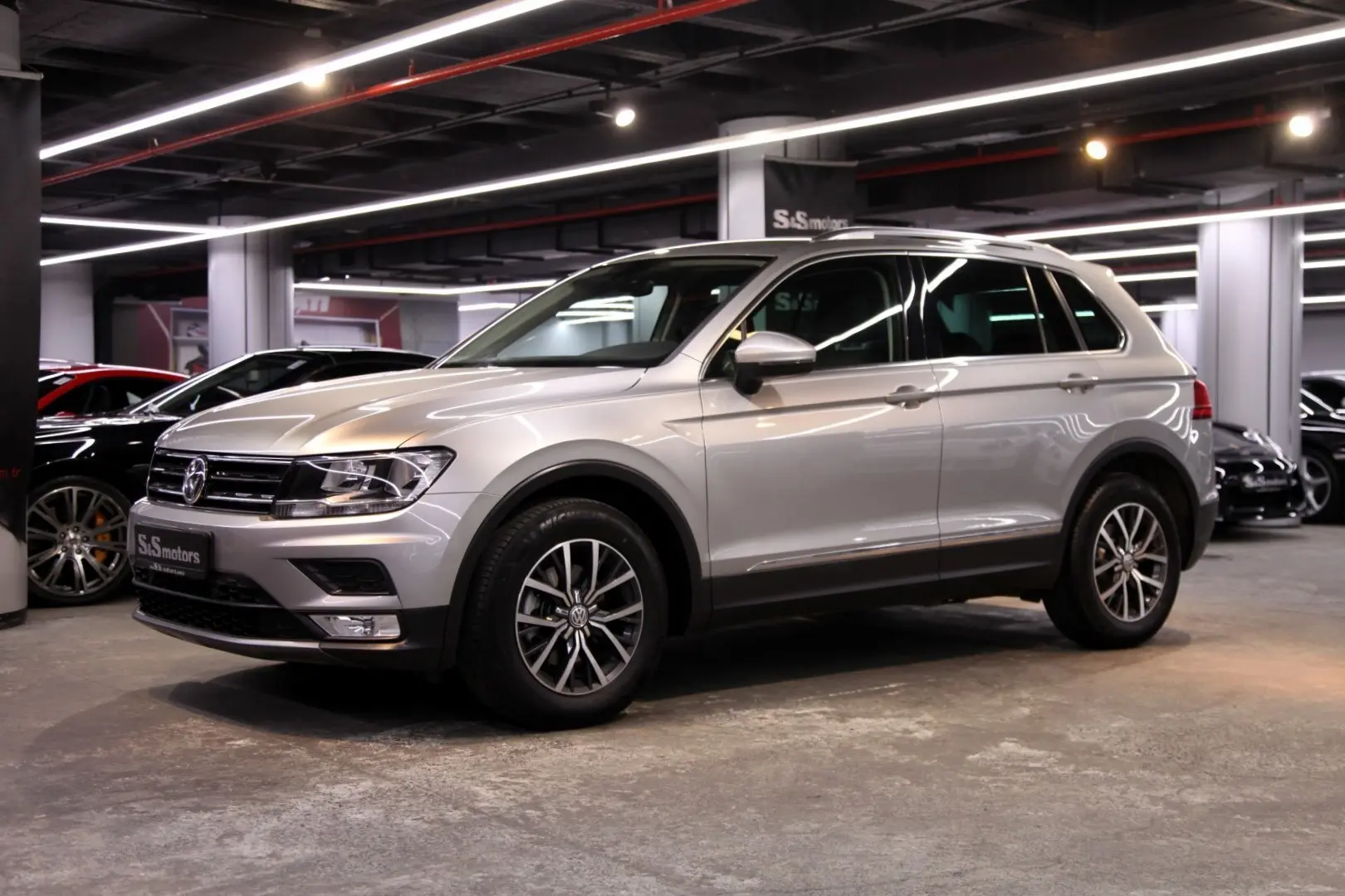 Volkswagen Tiguan Tiguan 1.4 TSI BMT Comfortline 6