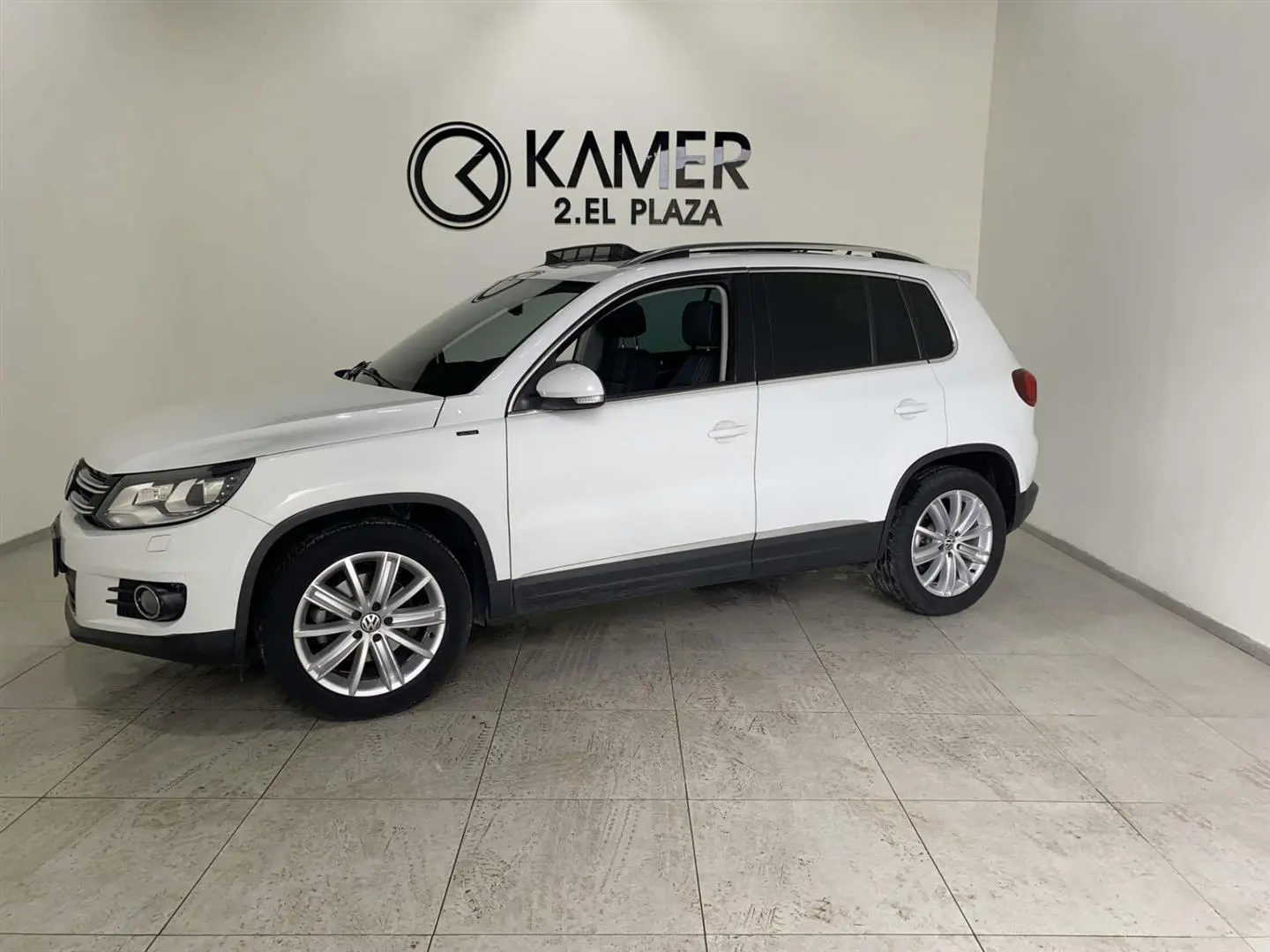 Volkswagen Tiguan Tiguan 1.4 TSI BMT Lounge DSG 3